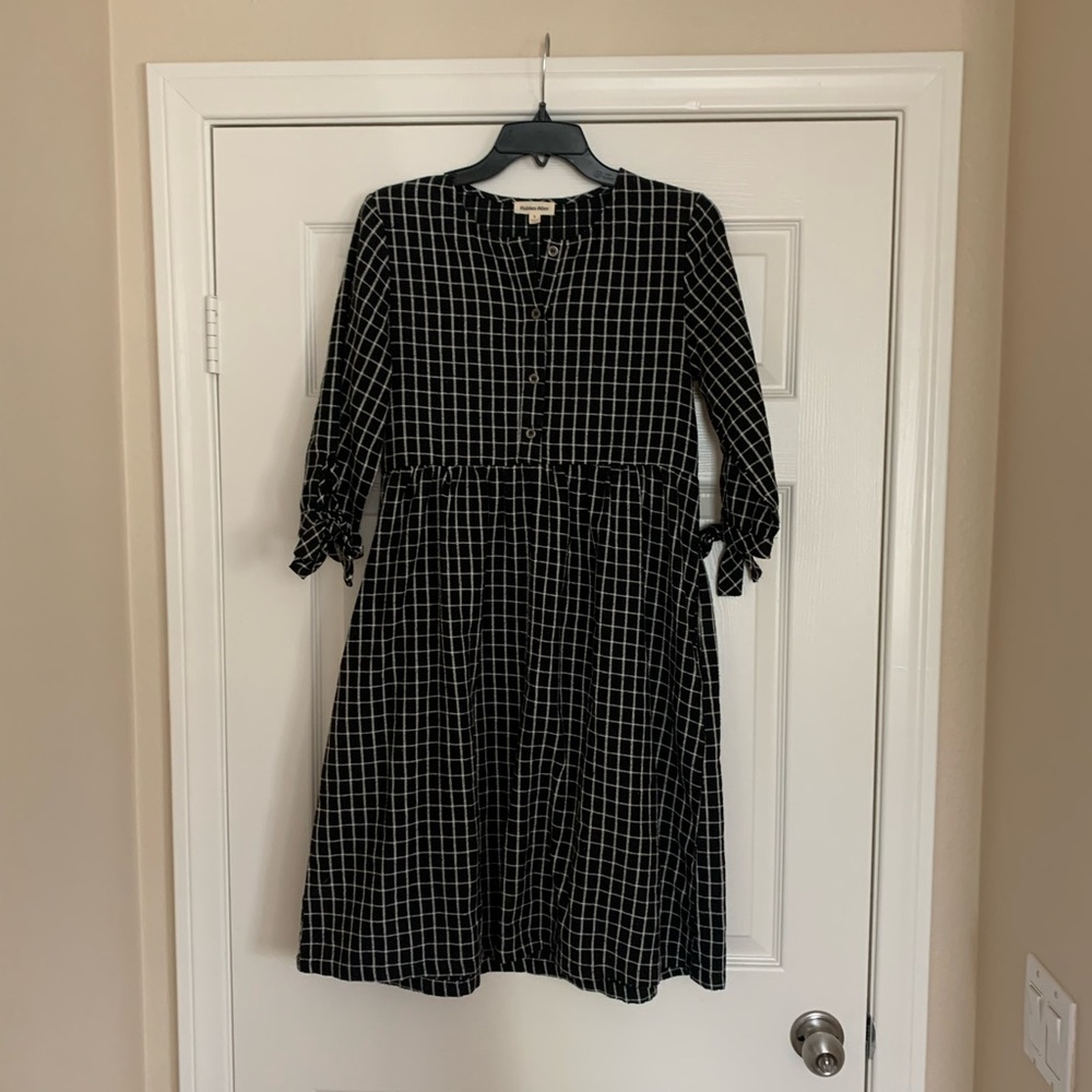 Hidden Alley size small plaid cotton dress